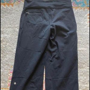 Lululemon Capri pants size M